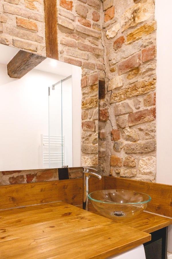 Hypercentre Rdc - New Location Appartement *
